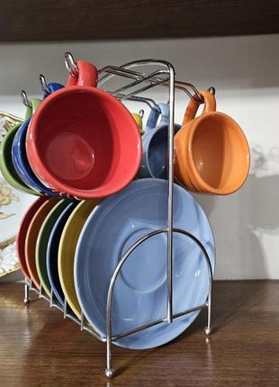 Кофейный набор на металической подставке. разноцветный