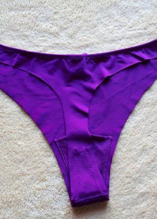 Новые яркие фиолетовые лиловые сиреневые черные бесшовные трусики стринги танга бикини...