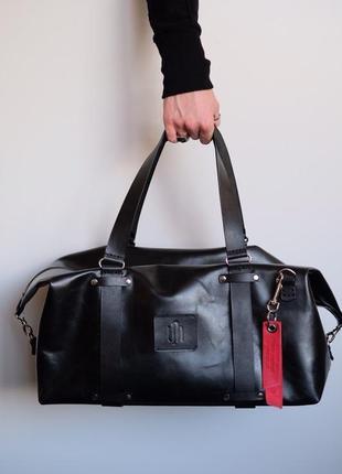 Weekender bag. шкіряна дорожня сумка.