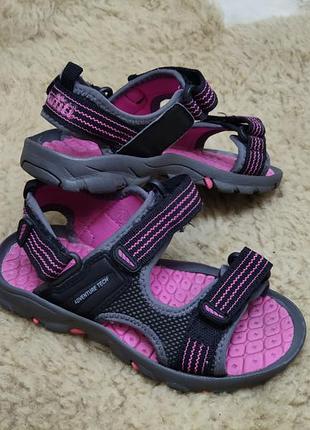 Сандалі mckinley 31р