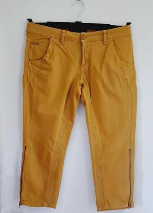 Бриджі капрі