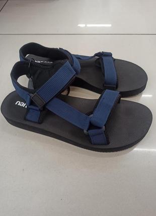 Сандалі чоловічі