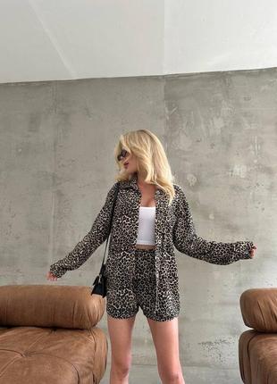 Костюм 3-ка ( сорочка+топ+шорти) з лео принтом, тренд сезону🫶🏻