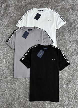 Футболка  fred perry с лампасам