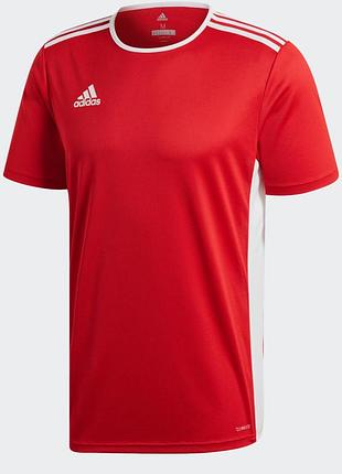 Спортивная футболка adidas
