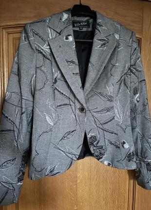 Пиджак женский