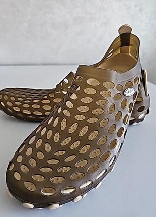 Капці пляжні