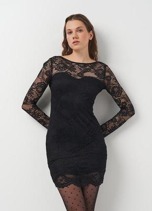Коротка вечірня коктельна сукня мереживо гіпюр чорна h&m divided