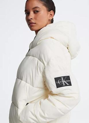 Пуховик, куртка, calvin klein,  автоледі, коротка