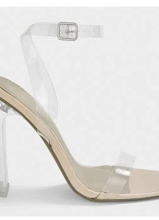 Босоніжки прозорі туфлі