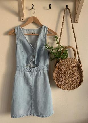 Плетена солом’яна сумка для літніх образів