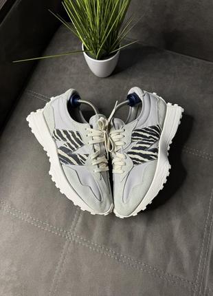 Кросівки new balance coming through with more