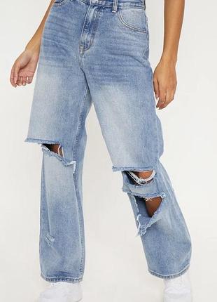 Крутые рваные джинсы prettylittlething5 фото