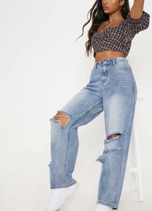 Крутые рваные джинсы prettylittlething2 фото