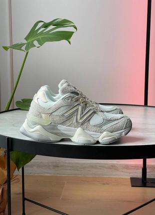 Жіночі кросівки нью беланс 9060 сірі / new balance 9060 quartz grey team cream sea salt u9060hsa