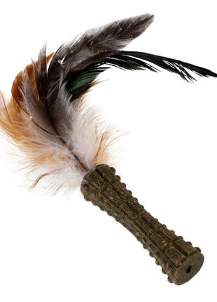 Іграшка для котів спресована котяча м'ята з пером gigwi johnny stick, перо, котяча м'ята, 8 см