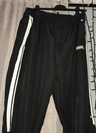 Спортивні штани lonsdale