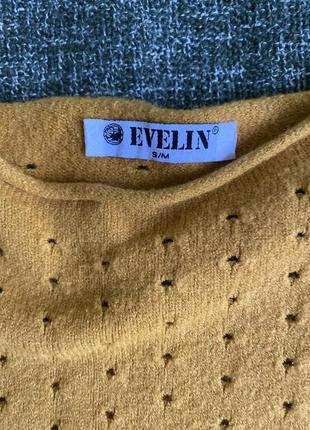 Свитер размер s/m, приятный к телу