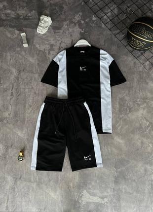 Спортивный костюм в стиле nike