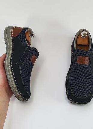 Кросівки чоловічі для міста