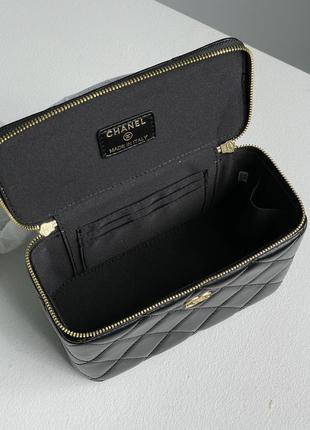 Сумка в стиле chanel classic black lambskin pearl crush vanity bag6 фото