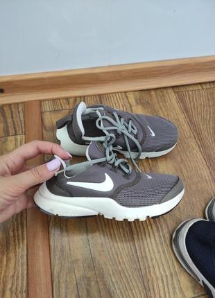 Кроссовки nike