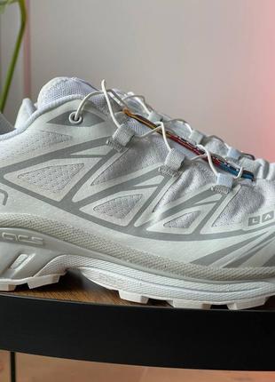 Мужские кроссовки саломон белые / salomon xt-6 adv white lunar rock 4125295 фото