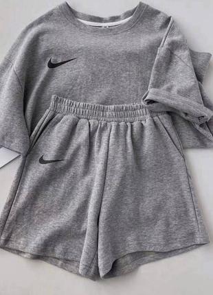 Летний костюм nike