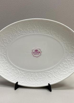 Блюдо порцелянове овальне 31*22,5 см tudor tu3159-1
