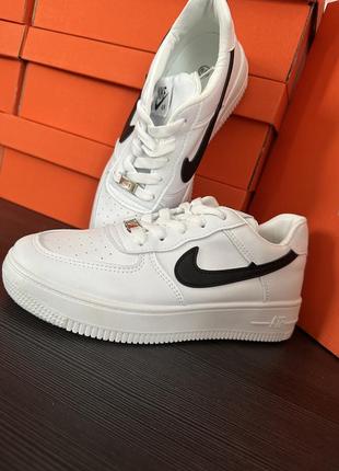 Кросівки в стилі nike air5 фото