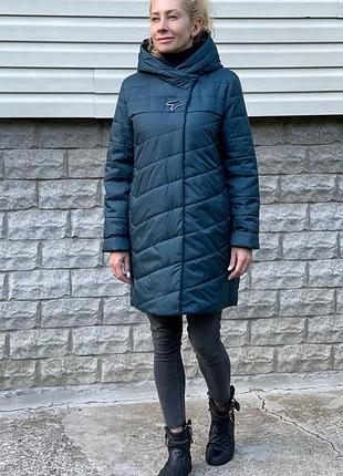 Демісезонна красива подовжена куртка великі розміри 50-62 з капюшоном 58