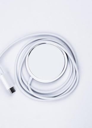 Бездротовий зарядний пристрій для гаджетів