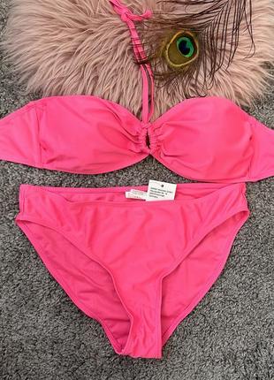 Дуже яскравий купальник у розмірі l