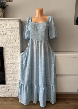 Гарнезна  блакитна сукня3 фото