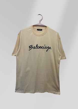 Жіноча футболка balenciaga cream