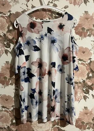 Летняя кофточка с открытыми плечами