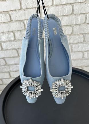 Босоножки, мюли zara