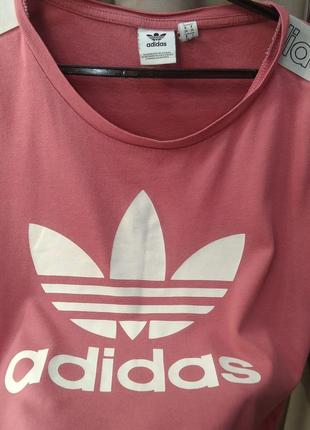 Футболка вкорочена adidas3 фото