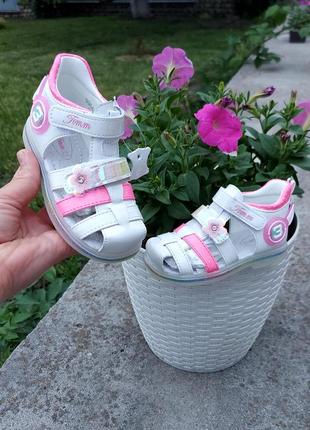 Босоніжки шкіряні 3