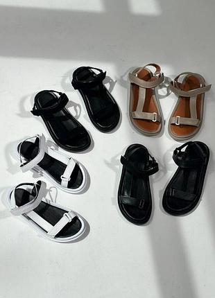 Жіночі босоніжки triangle, натуральна шкіра 36-40 рр. женские босоножки , натуральная кожа 0208520