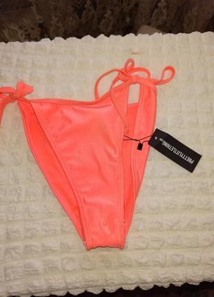 Купальні трусики від бренду plt
по бірціxc-c