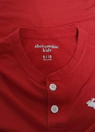 Стильная футболка красного цвета abercrombie kids 9/10 лет made in vietnam3 фото