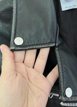 Косуха oversize з потертостями bershka3 фото