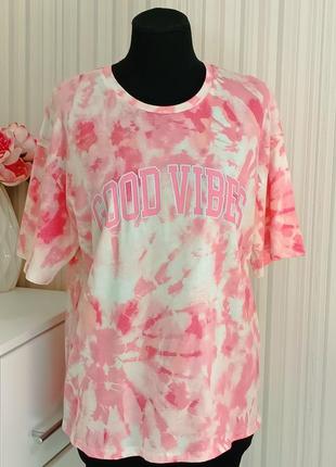 Футболка от f&f.