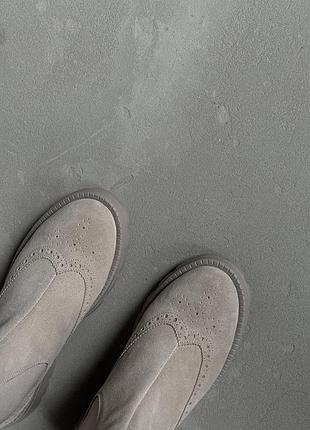 Замшеві бежеві челсі осінь зима черевики демі демісезонні беж класичні чоботи на байці хут...