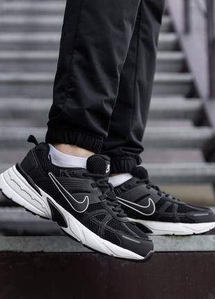 Кроссовки basketball nike v2k runtek black white8 фото