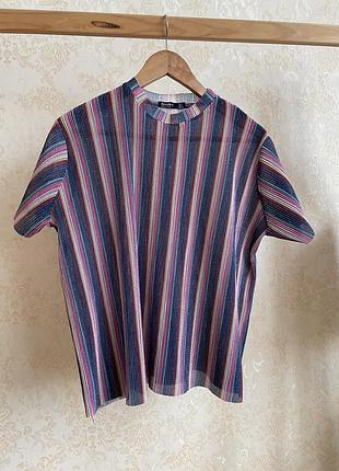 Яскрава блискуча футболка bershka, р. s/m