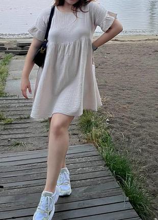 Легенька літня сукня