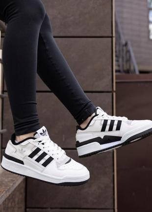 Кроссовки adidas forum low white black