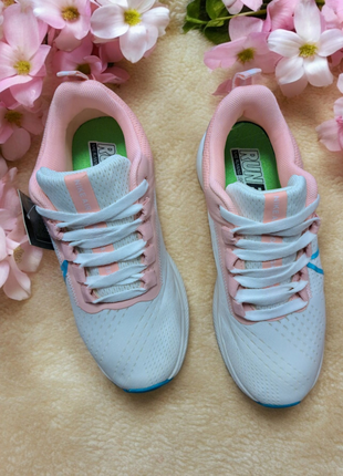 Кросівки жіночі nike5 фото